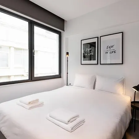 Innovative Designer In Ladadika