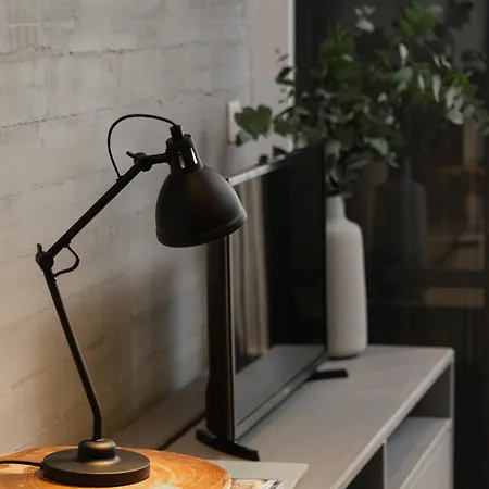 Apartment Innovative Designer In Ladadika *
